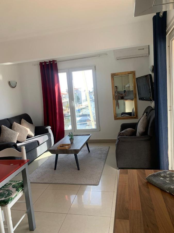 Waterside Apartment - Two Bedroom Емпуриабрава Екстериор снимка