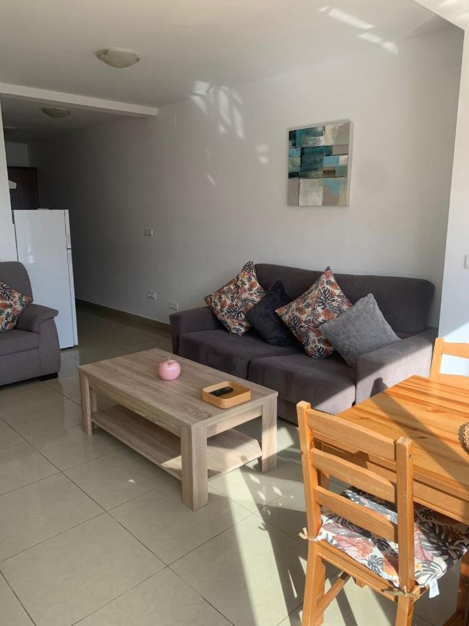 Waterside Apartment - Two Bedroom Емпуриабрава Екстериор снимка