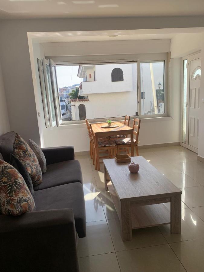 Waterside Apartment - Two Bedroom Емпуриабрава Екстериор снимка