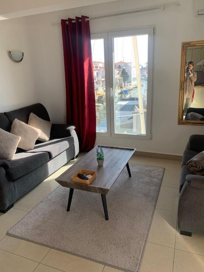 Waterside Apartment - Two Bedroom Емпуриабрава Екстериор снимка